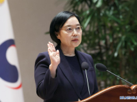 中 리창, 한성숙 韓 신임 국무총리에 축하 인사 다자간 조율 긴밀히 하자