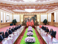 中 시진핑 주석, 투포우 6세 통가 국왕과 회견