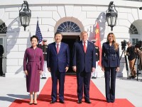中 시 주석, 트럼프 대통령과 차담...역사에 책임감을 갖고 중미 관계 발전사에 굵직한 획 남기자