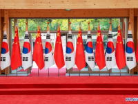 中 왕이, 韓 조현 외교장관과 통화 중·한 관계, 정상 궤도 복귀...이재명 대통령 방중 중시하고 환영