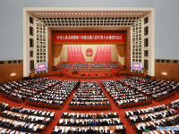 中 리창, 정부업무보고 발표...올해 경제성장률 4.5~5% 목표