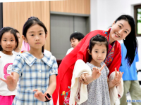 中 산둥, 여름방학 맞아 연극 배워요~