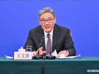 中 상무부 부장 소비 촉진 및 내수 확대에 전력 다할 것