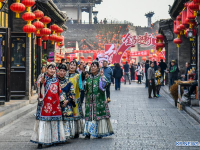 한푸 입고 인생샷...체험형 관광으로 달라진 中 문화 소비
