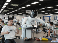 中, 향후 5년간 109개 중대 공정 프로젝트 추진...신질 생산력·현대화 인프라에 방점