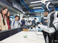 中 1분기 GDP 5.0% 성장..."안정적 출발" 속 체질 개선 가속