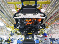 지난해 中 자동차 제조업체, 글로벌 판매량 1위...처음으로 일본 추월