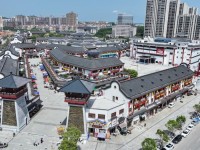 수몰됐던 옛 거리의 화려한 부활...中 단장커우시가 되살린 소비 활력