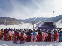 中 지린성 3대 스키장 "100만 클럽"진입...빙설 산업 "황금기"